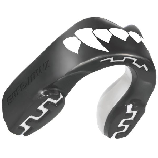 Protège-dents Extro series Fangs / Black Safejawz